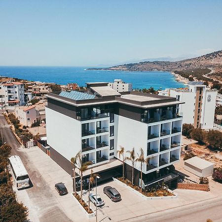 Monun Hotel Ксаміл Екстер'єр фото