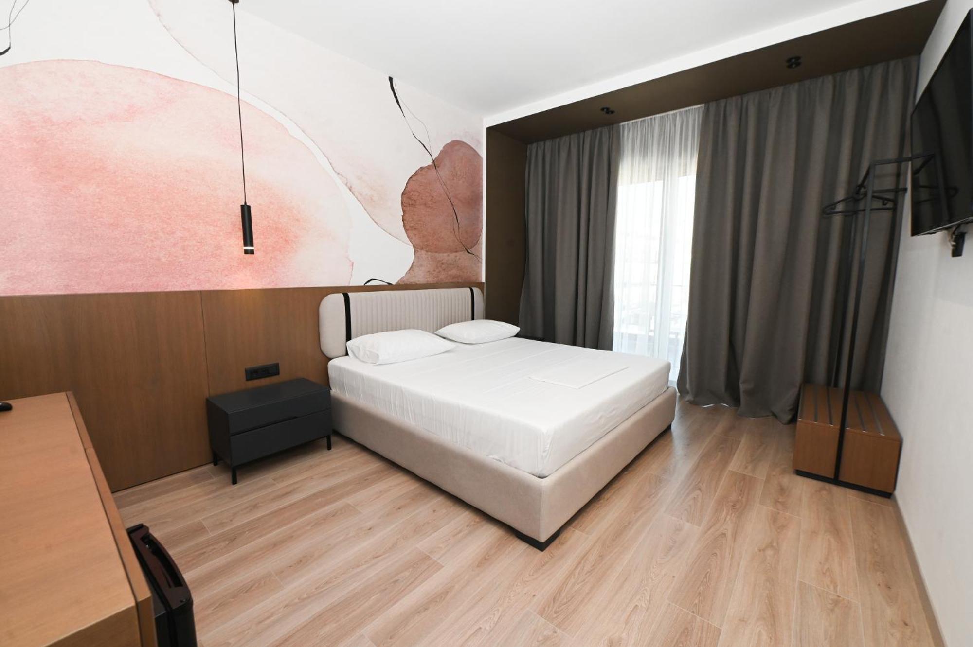 Monun Hotel Ксаміл Екстер'єр фото